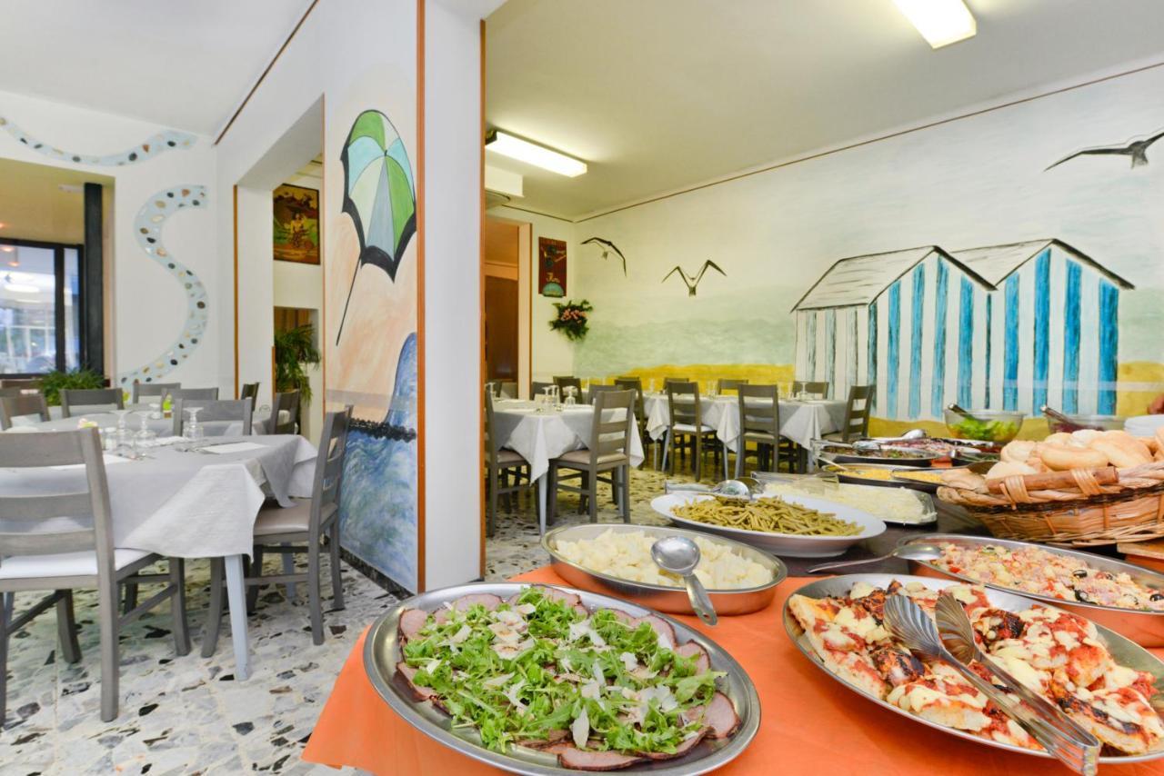 Hotel Flora Capri Cesenatico Ngoại thất bức ảnh